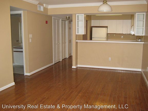 4th image of 1201 Laurel Ave APT 202