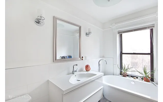 Rented by Douglas Elliman | media 29