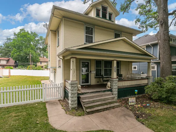 2515 20th Ave, Rock Island, IL 61201