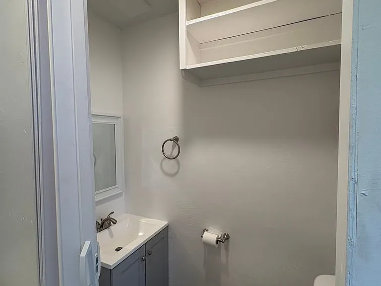 670 Arden Ave — Photo 22