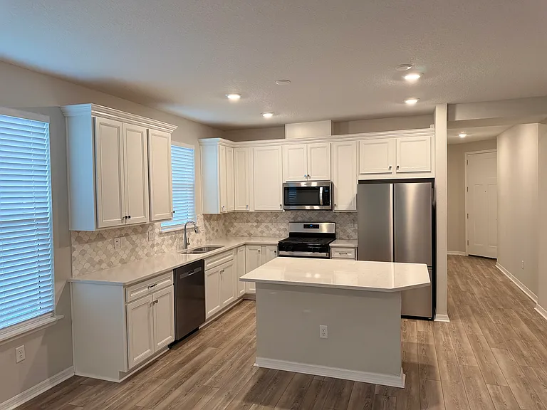 364 Jubilee Cir — Photo 48