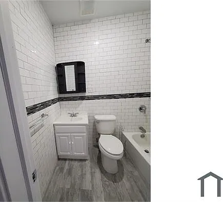 1494 Bryant Ave #2 — Photo 5