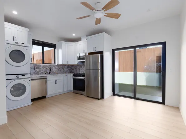 1879A Frankfort St, San Diego, CA 92110