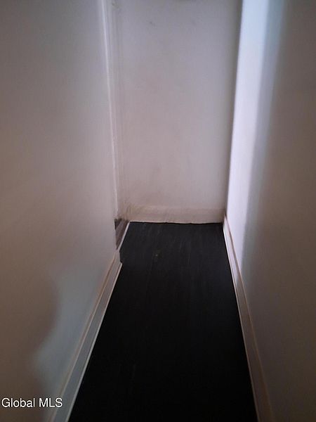 4th image of 32 S Allen Street