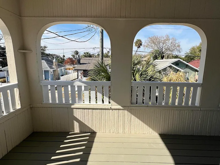 209 Taylor Ave #2 — Photo 4