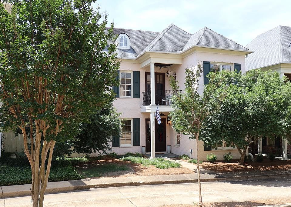 1st image of 417 Saint Remy Blvd