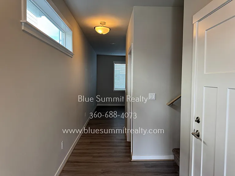 3132 Ponderosa St NE #A — Photo 2