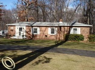 36950 Herman St, Romulus, MI 48174