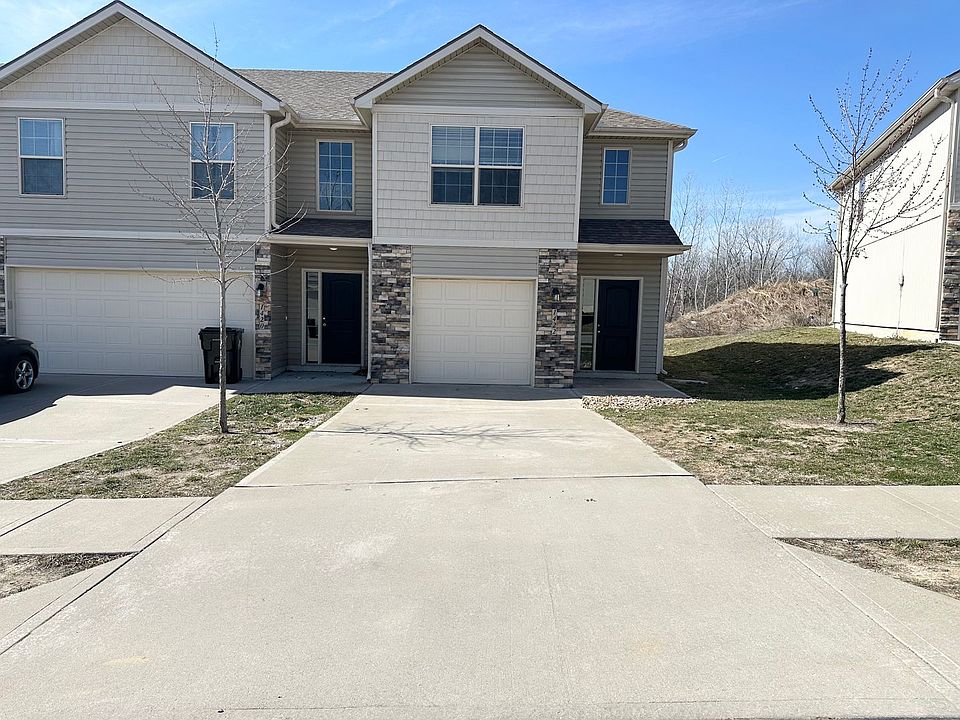 1st image of 1422 NE Mary Ct