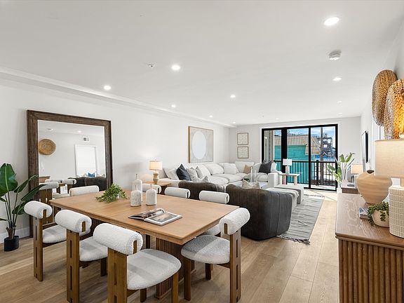 3rd image of 323 E Oak Ave #102