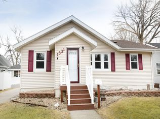 1331 Chestnut St, Grand Forks, ND 58201