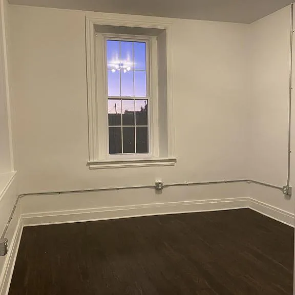 713 Locust St #4 — Photo 8