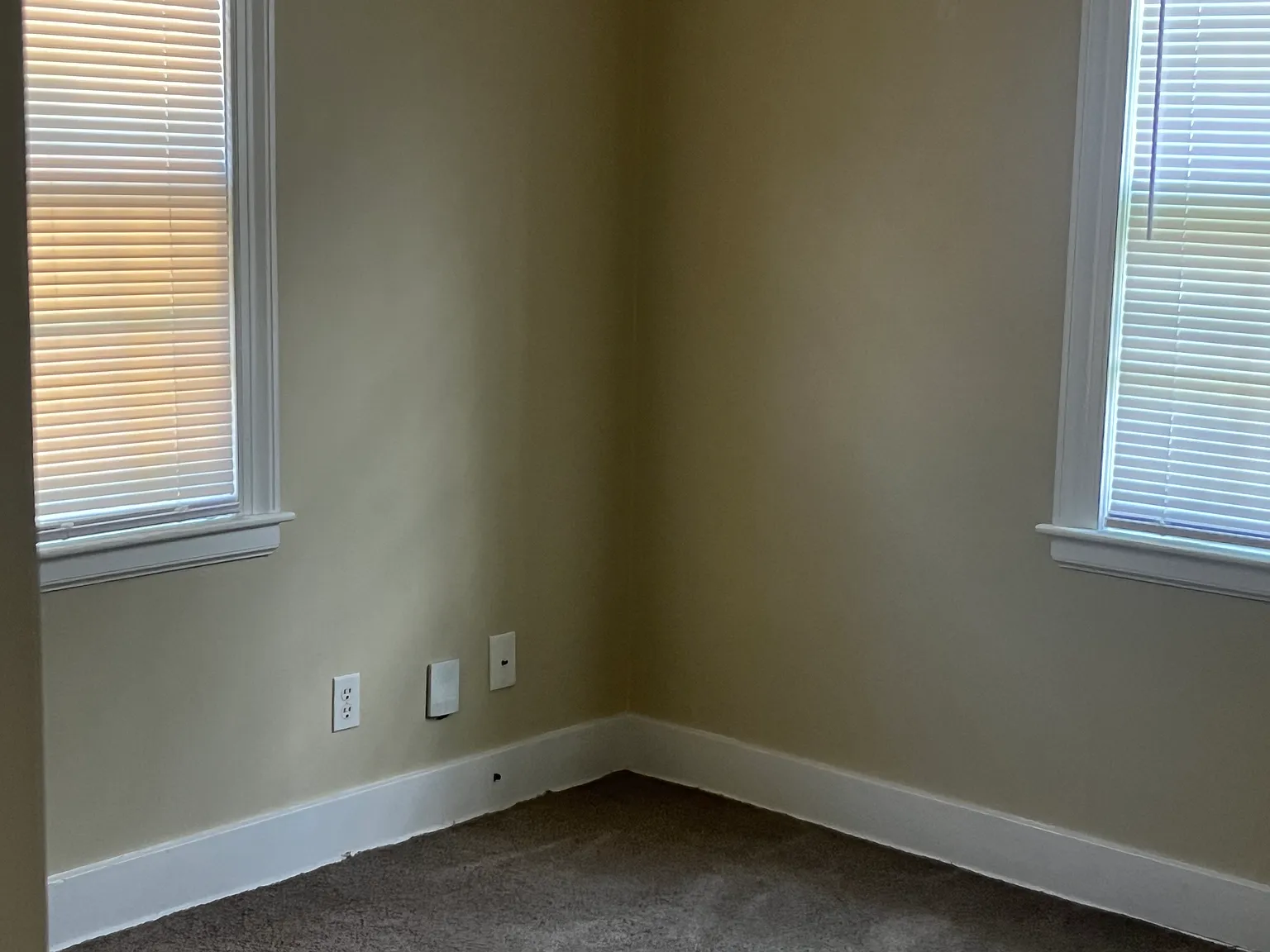 2 bed, 828 sqft, $1,100 — Photo 4
