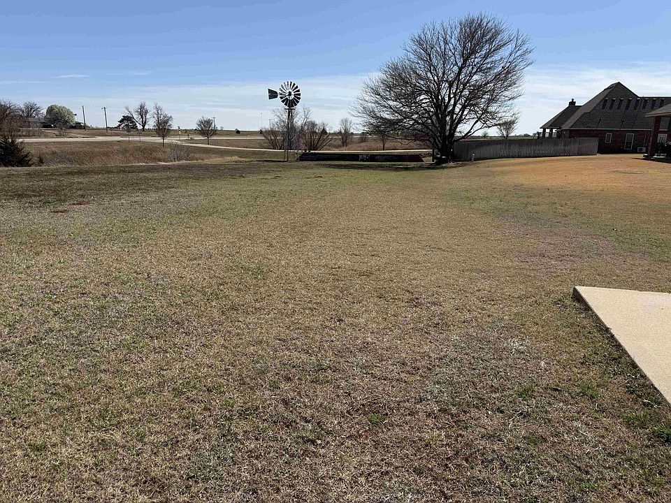 1st image of 1111 Redbud