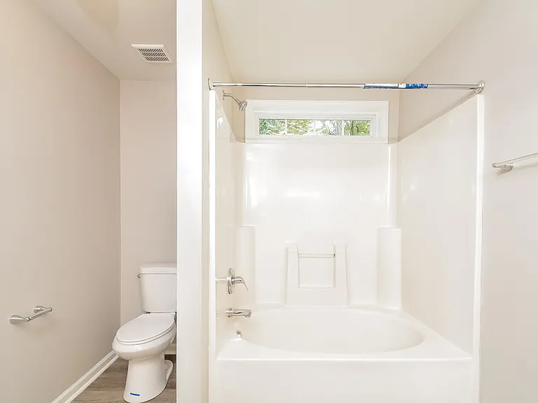 504 Jaffiley Ct — Photo 10