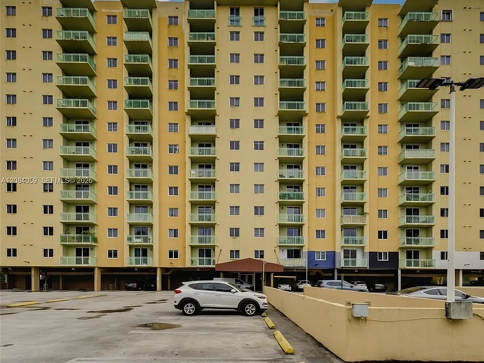 3500 Coral Way #1202