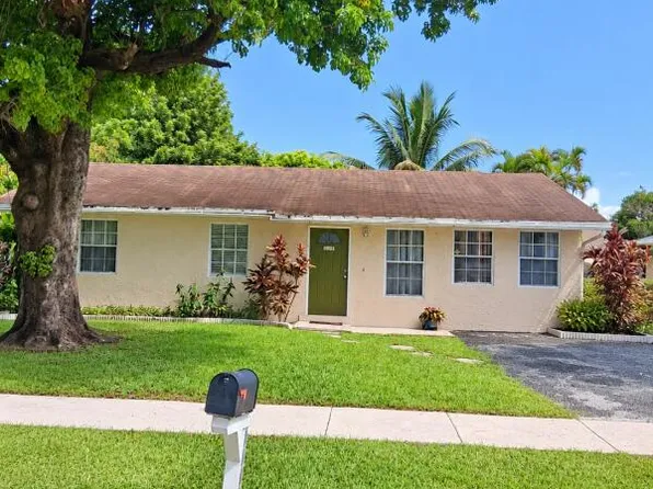 8171 SW 5th Court, North Lauderdale, FL 33068