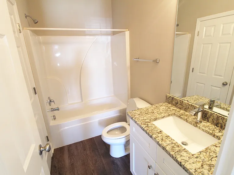 102 Waybill Cir — Photo 7