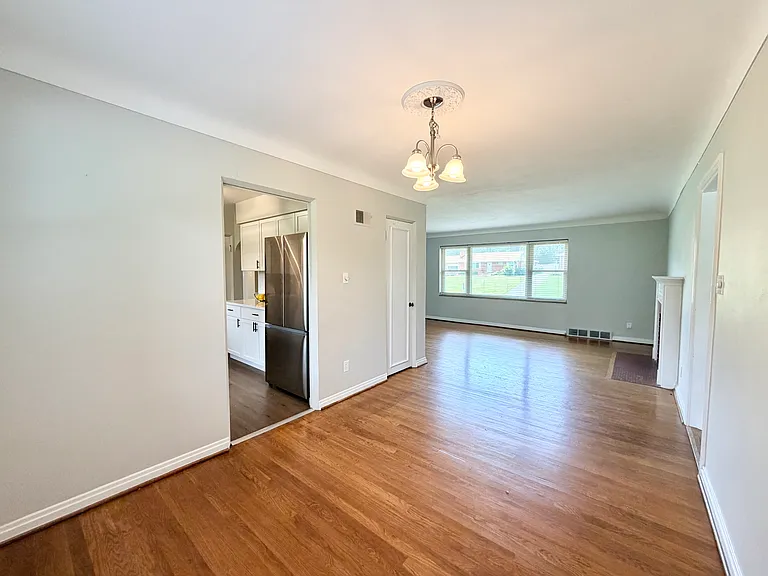 24 Lincord Dr — Photo 9