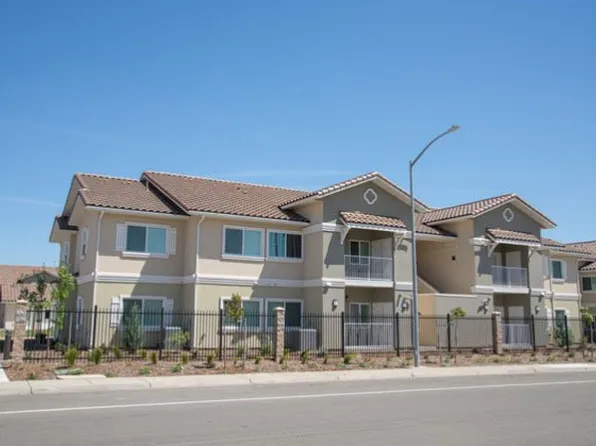 Kristen Court Apartments