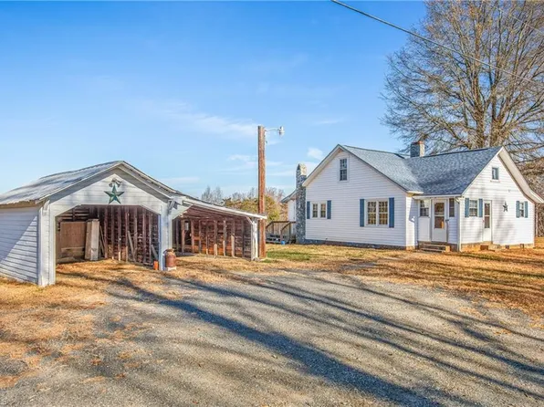 3561 State Highway 8, Danbury, NC 27016