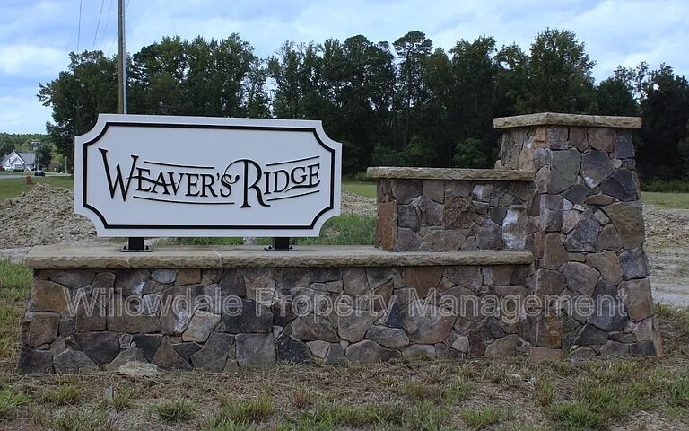 1212 Weavers Trace Dr — Photo 16