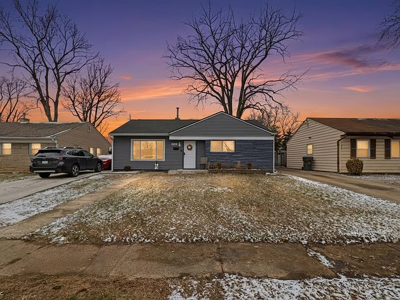 2nd image of 2738 Schofield Ave