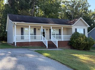 13 Thomasville High Dr, Thomasville, NC 27360