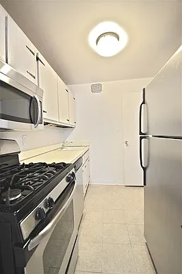 Sold by Maz Group NY | media 25