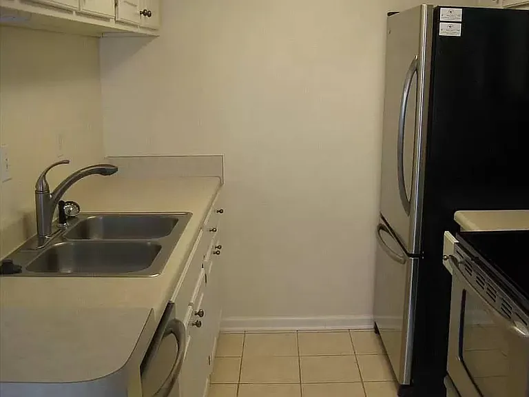 2418 Willow Point Arch — Photo 5