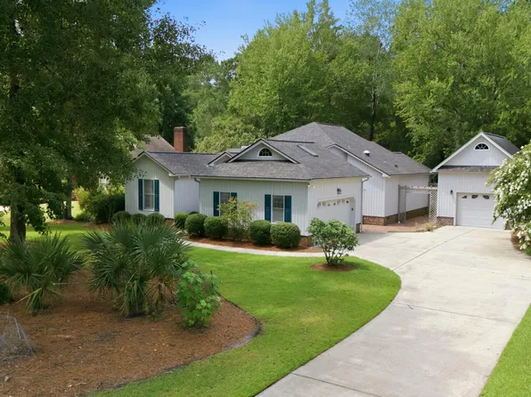 1250 Pine Valley Drive, New Bern, NC 28562
