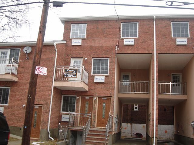 2nd image of 2303 Newbold Ave