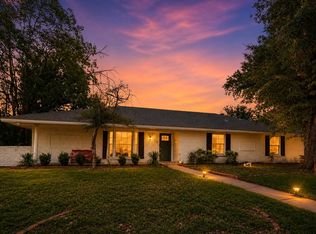 1906 Surrey Cir, Grand Prairie, TX 75050