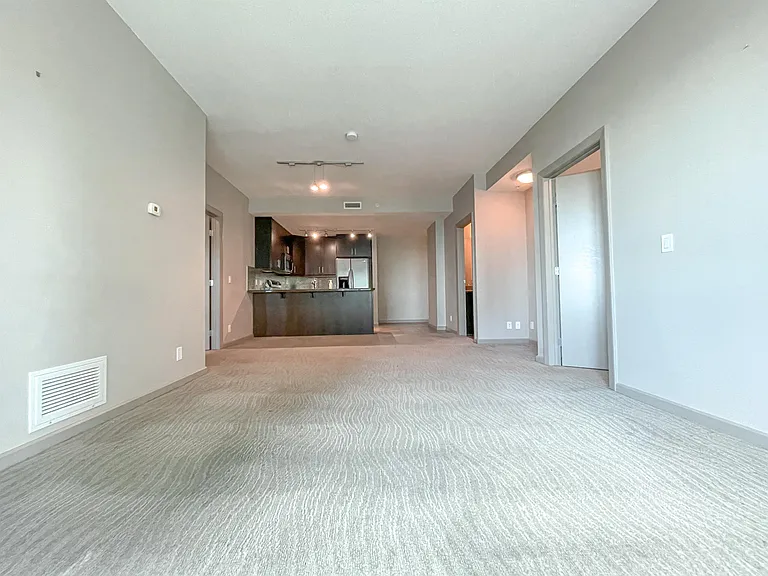 210 15th Ave SE #1603 — Photo 8