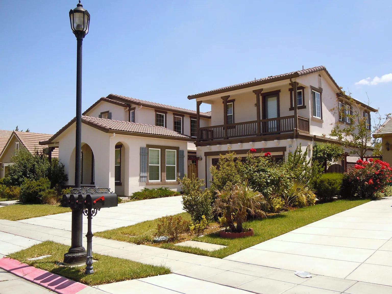324 Ashlee Ave photo 1