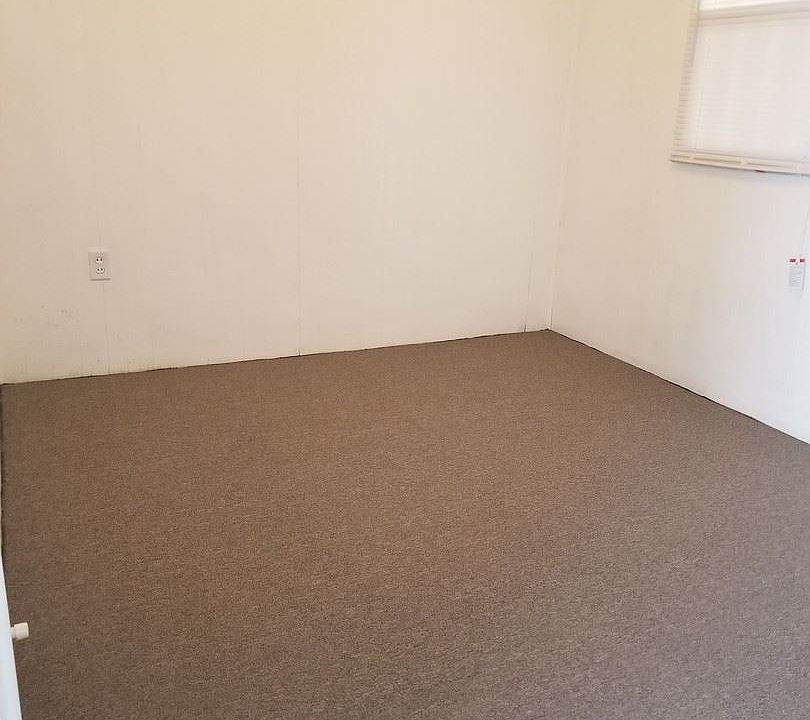 2nd image of 4604 1/2 Durfee Ave APT 2