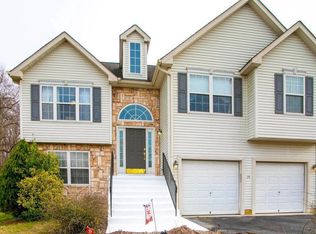 28 Creek Ln, Mount Royal, NJ 08061