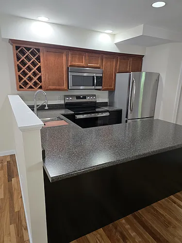 5 Spring St #B Photo 1
