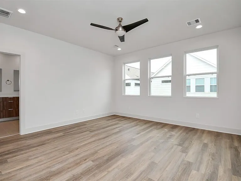 4407 Abaco Ln — Photo 15