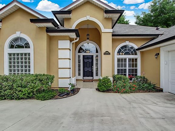 4th image of 86440 Meadowwood Dr