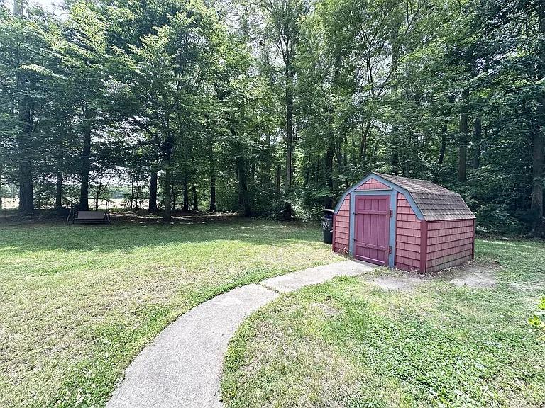 4893 Blackwater Rd — Photo 5