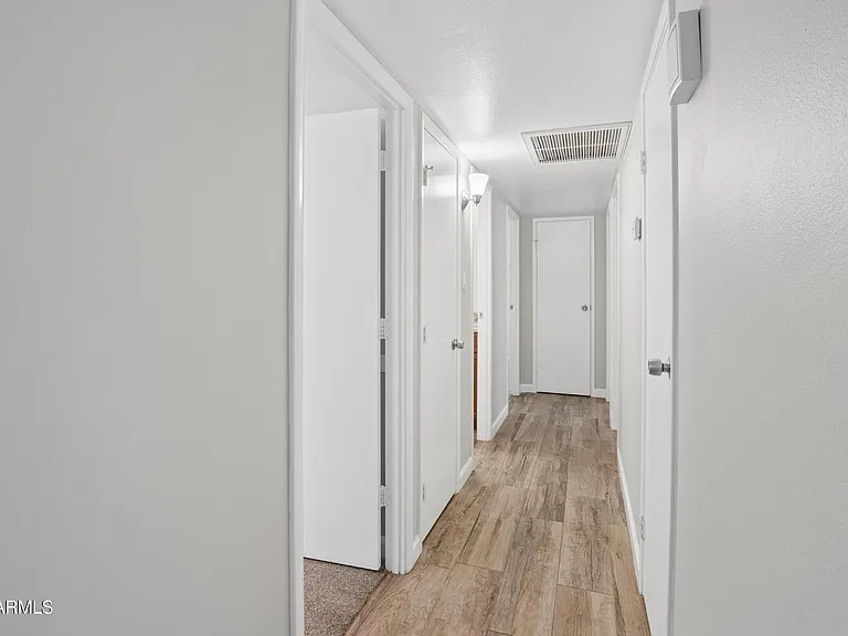 1260 E Alameda Dr — Photo 15