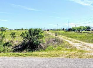 170 Allen M Parks Dr, Rockport, TX 78382