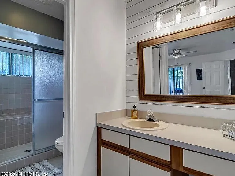 3123 Courtney Woods Ln W — Photo 11