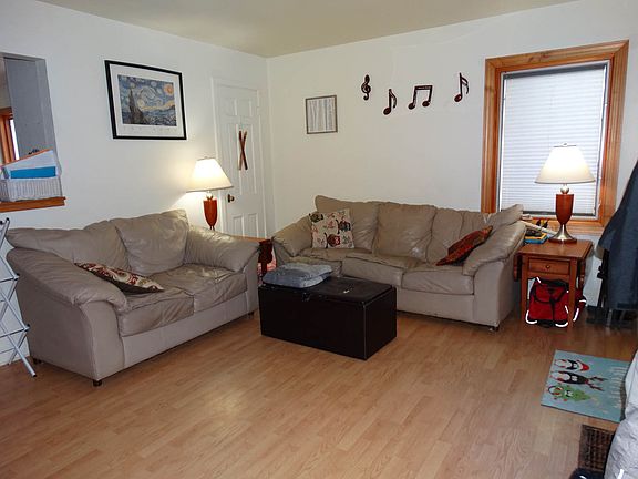 2nd image of 1125 Marquette Ave