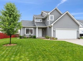 705 Filmore Ave SE, Bondurant, IA 50035