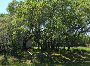1303 S Terry St, Rockport, TX 78382