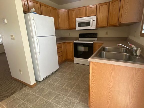 4th image of 4 Burns Park Dr #5546ec4e6