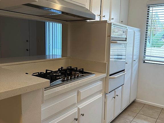 2nd image of 10144 Culver Blvd #17