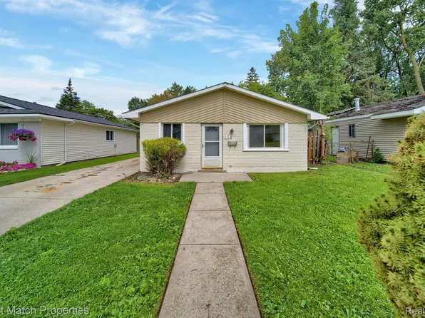 158 W Cornell Ave, Pontiac, MI 48340